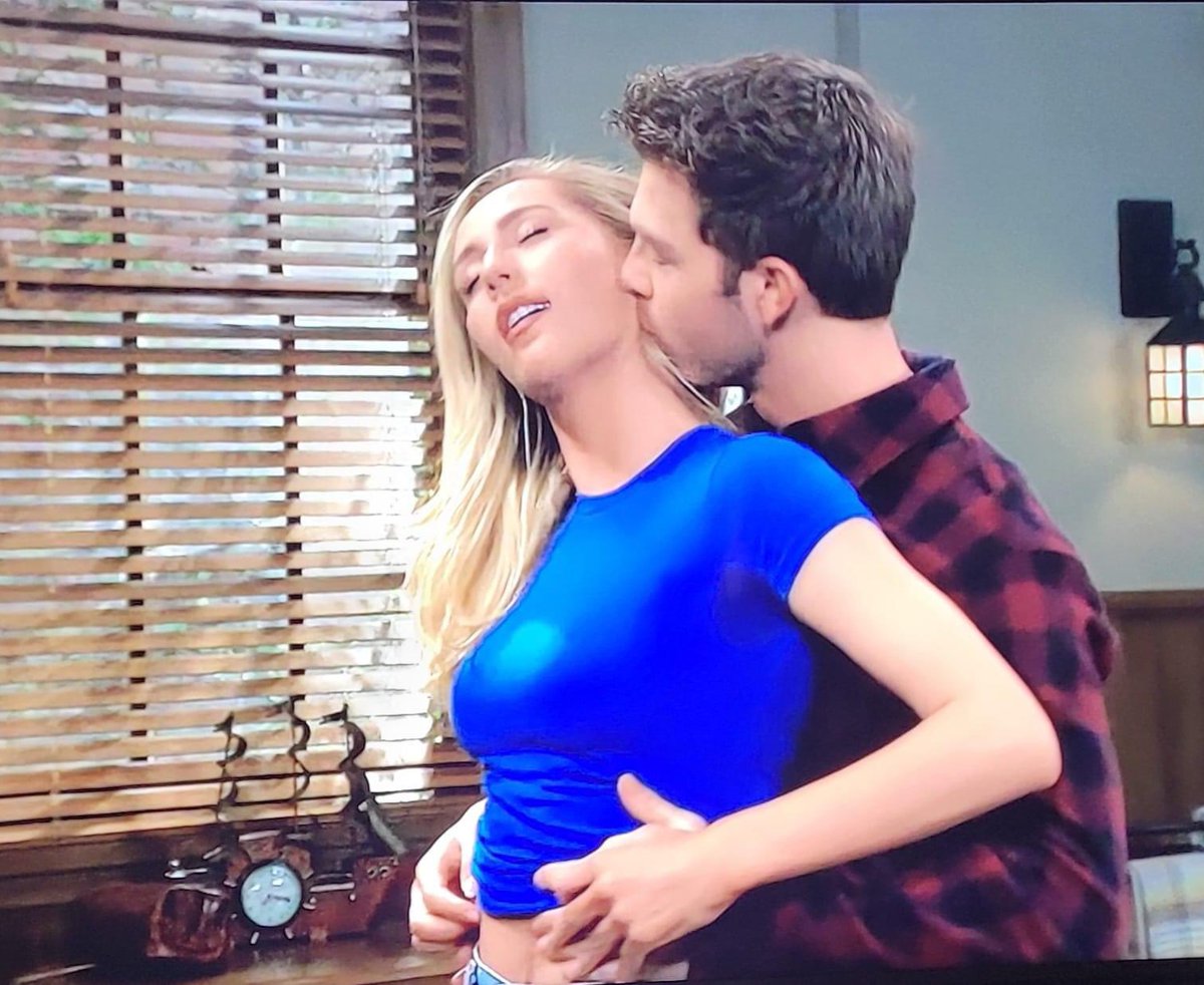 LuisaOelkers's tweet image. #FreeJex #Jex #SaveDex #SaveJex

#WeLoveEvan

" Let's make a Baby"