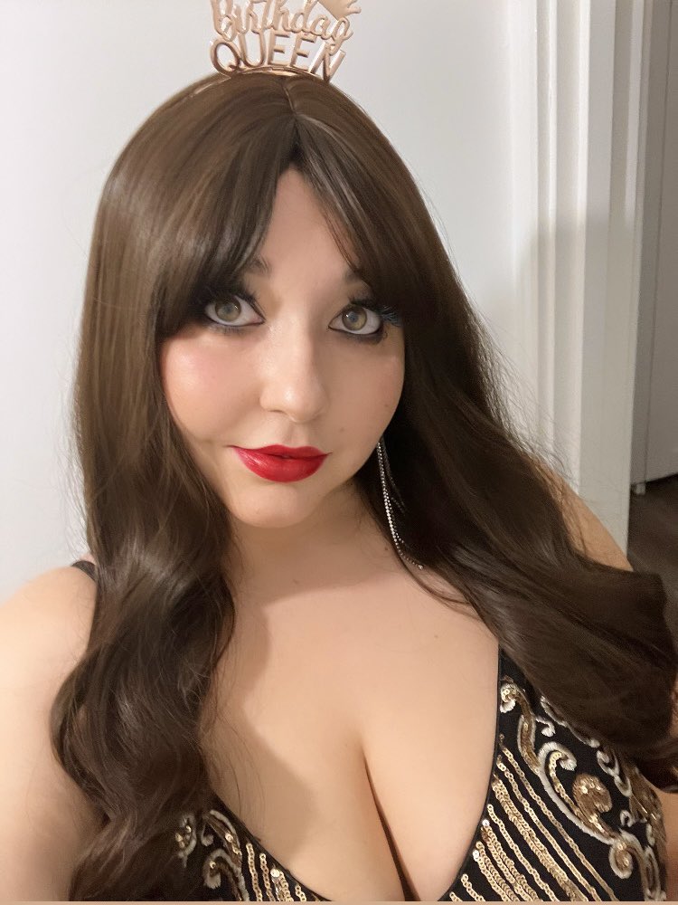 Birthday queen is severely hungover today 💀