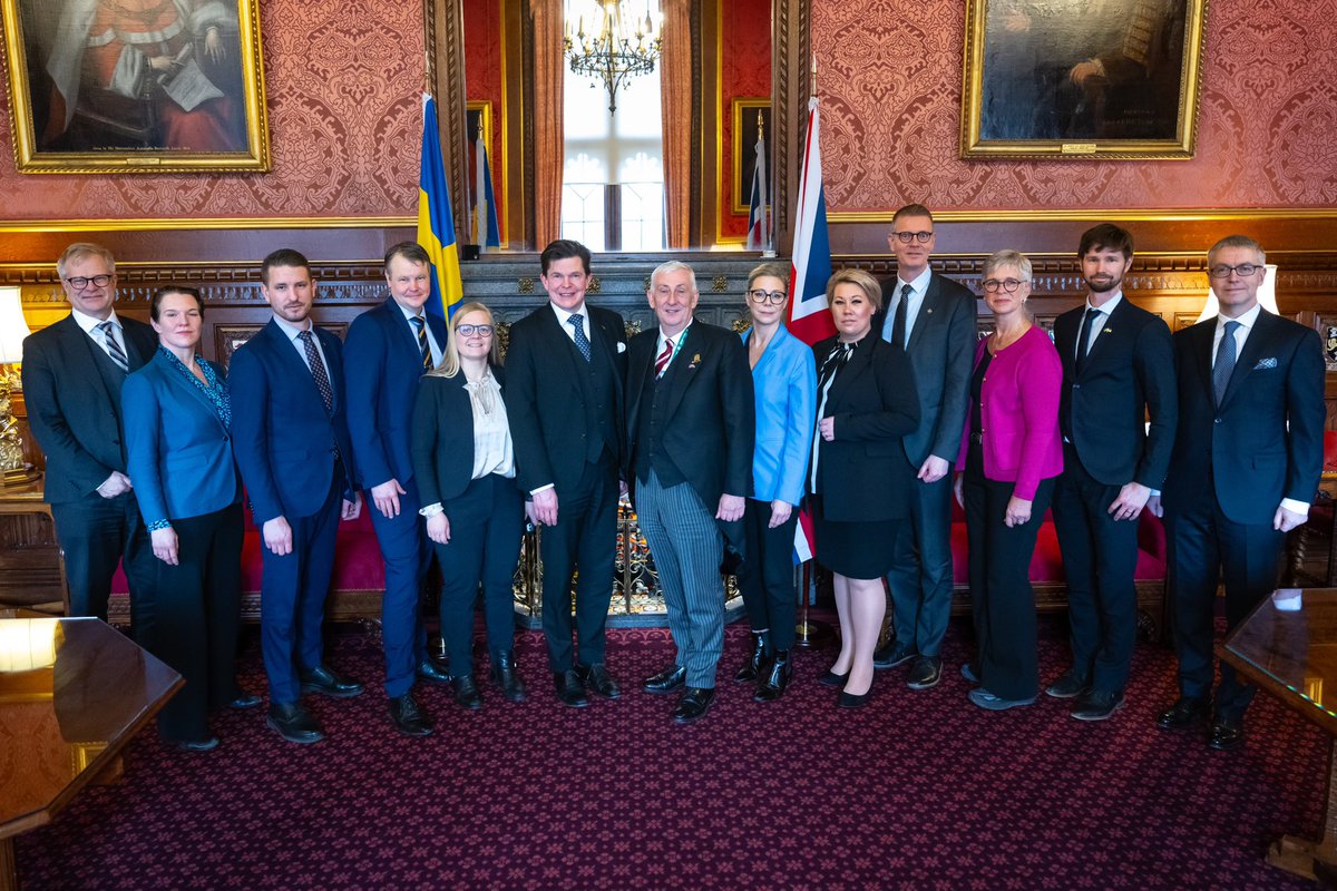 Back from a great visit to London with Deputy Speakers and party group leaders. An honour to be received by @CommonsSpeaker Sir Lindsay Hoyle at @HouseofCommons and @LordSpeaker McFall at @UKHouseofLords for talks on security policy, parliamentary work and more. @swedeninuk