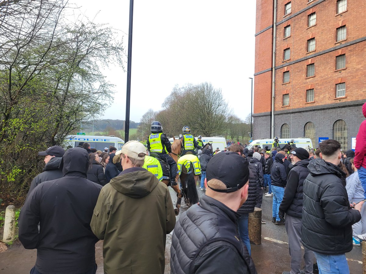 InspRichField's tweet image. Today was a different experience at the Severnside derby between Bristol City vs Cardiff City as part of the #OpEnable project with @mike200hope. Lots of positive outcomes, learning points &amp;amp; conversations over POPS deployments at football matches. @StuartBillWMP @cliffordstott