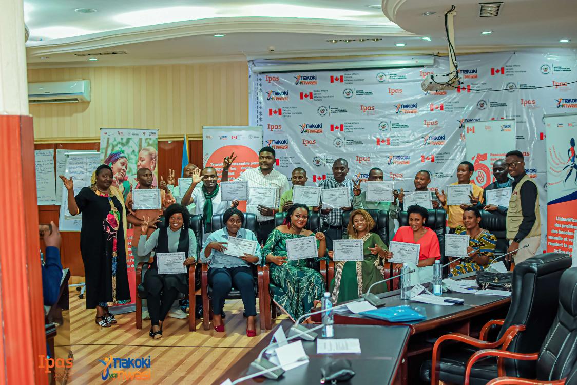 NguluPatricia7's tweet photo. #SudKivu: @IpasRDC a clôturé l'atelier de formation sur la #CVTA des #PRESICODESA sur les questions des #DSSR afin de permettre l'accès aux informations sûres et fiables sur la #SSR y compris l' #Avortementsécurisé selon les prescrits du #ProtocoledeMaputo.

#MakokiYaMwasi https://t.co/Us2YRWKlmh
