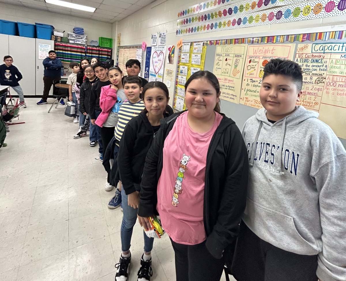 It’s always a pleasure to visit our @CCISD campuses! It was great to see the Kolda Cadets and Galvan Explorers! ♥️ being a Read Across America guest reader at both campuses and covering Ms. Cano’s 3rd grade class! #thankateacher @admissions_sss