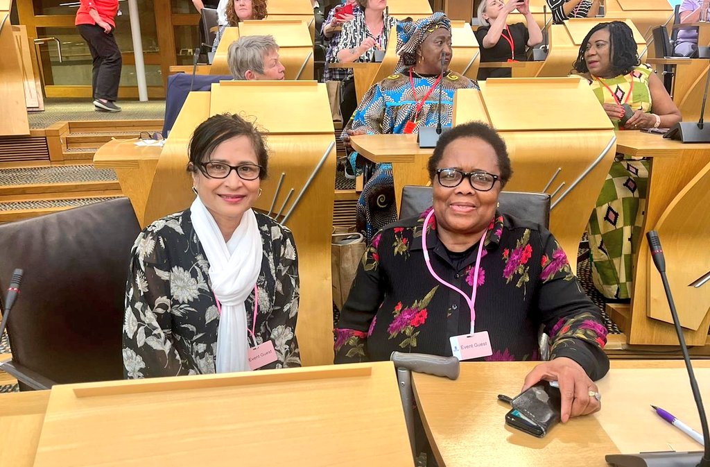 NASUWT_Scotland's tweet photo. It was the annual @SWCwomen International Women's Day event @ScotParl today.
Pictured are two of NASUWT Scotland's black network โ๏ธ
Inspiring keynote address from @MaryOsei_Oppong who shared experiences of racism & her campaign for change #SWCIWD24 https://t.co/gfLL8haUUr