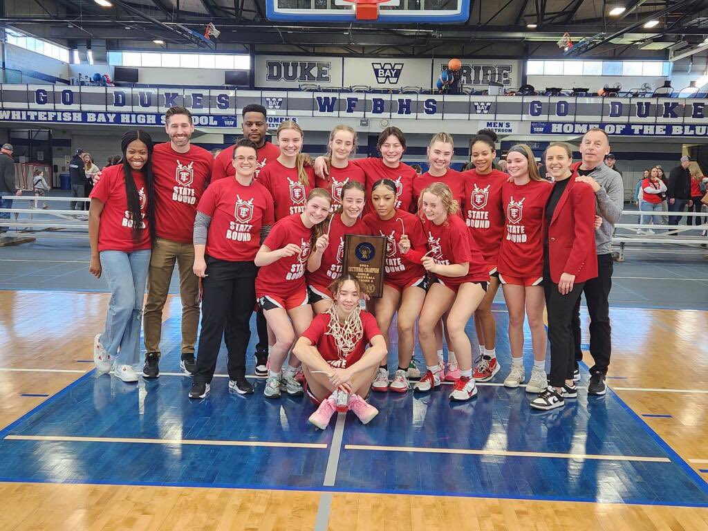 Congratulations to the Girls Basketball team! Green Bay here we come!