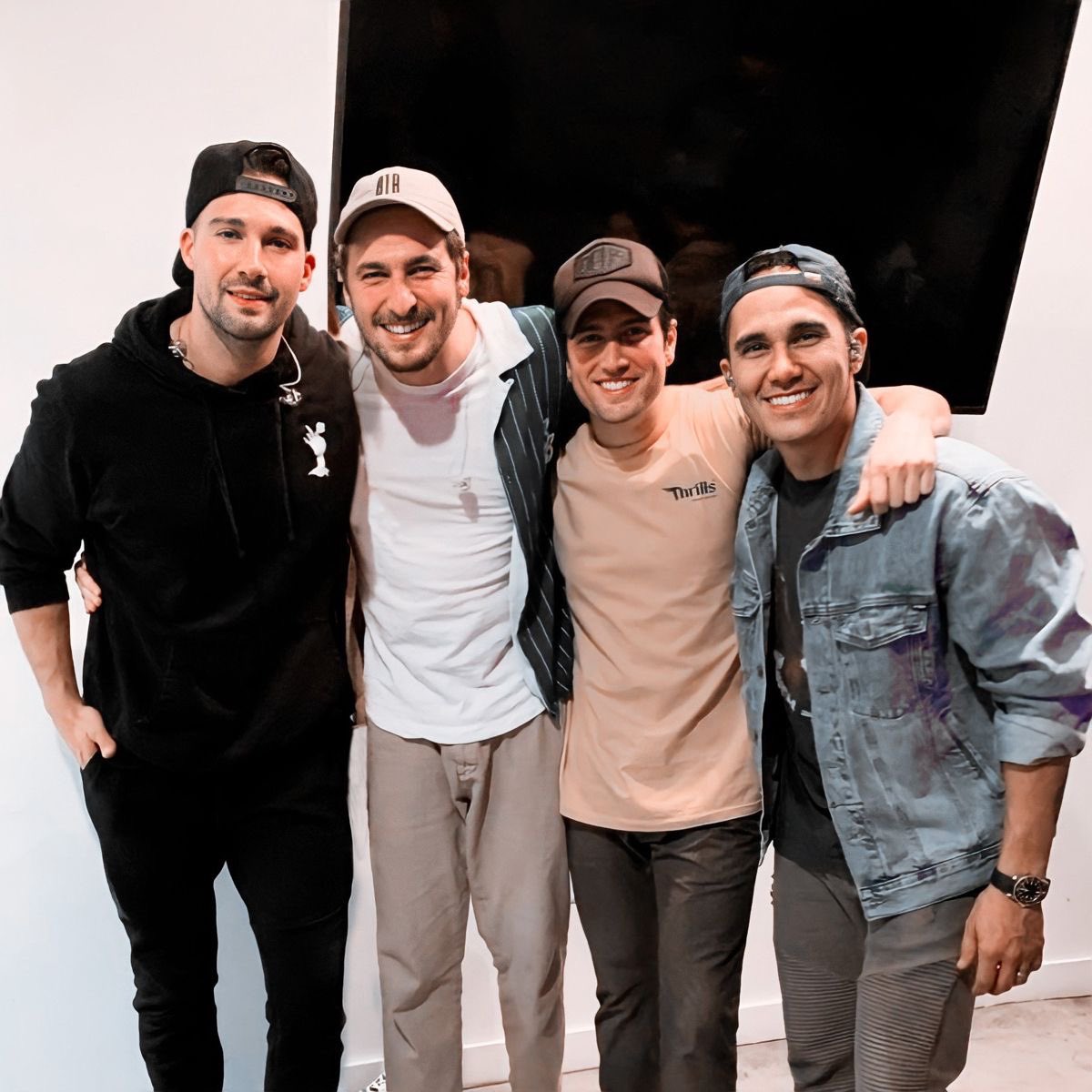 heatherwooleyy's tweet photo. i love them your honor https://t.co/o0HksPHyXh