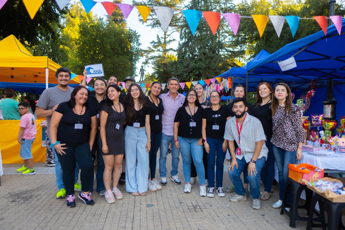 Seba_Gonza90's tweet photo. Dentro del Plan de Acción de la Oficina de Jóvenes de la @muni_chillan está generar espacios de participación que contribuyan en promover actividades que potencien los talentos, las habilidades y el conocimientos de los Jóvenes.
@ladiscusioncl #jovenes #ñuble #Chile https://t.co/9dUEZQRXNg