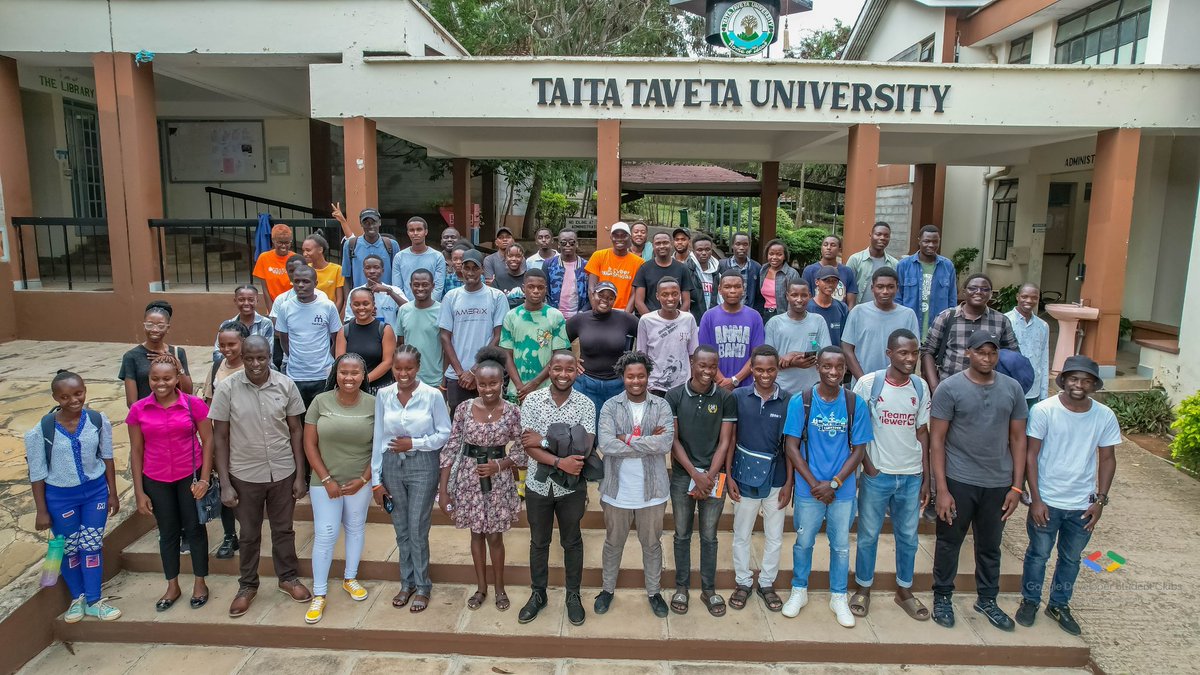 _Brendamwaura's tweet image. My highlight of the day🥹🙌. I&apos;m so so so grateful to the team that made this possible and to everyone who showed up. You&apos;re the real MVPs!!! 

#TTUTechFest24 #Developersstudentsclub #DscTtu