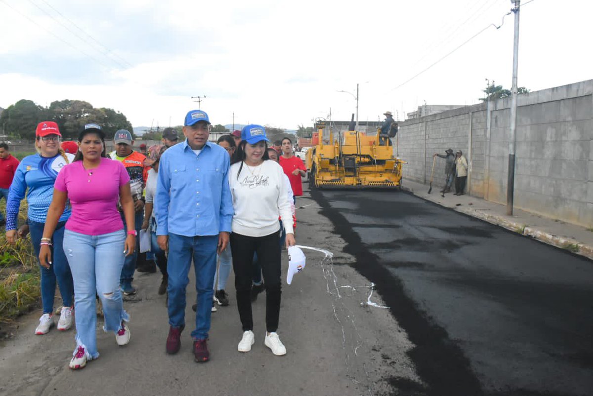 amarcanopsuv's tweet photo. Seré breve : 
UPATA vamos venciendo con la TATA. https://t.co/C10USRtmp7