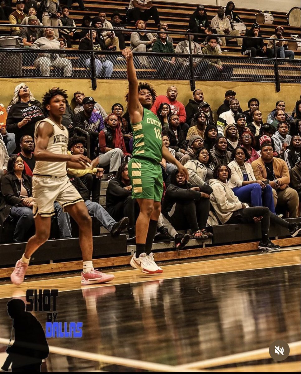 Congratulations to Dedrick Miles…D2! What an awesome season, looking forward to watching him play next year.