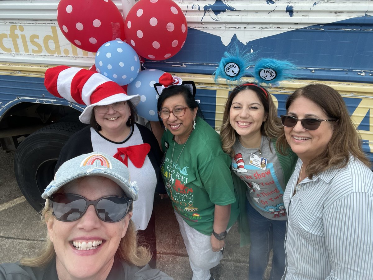 Julie Hinaman tweet media