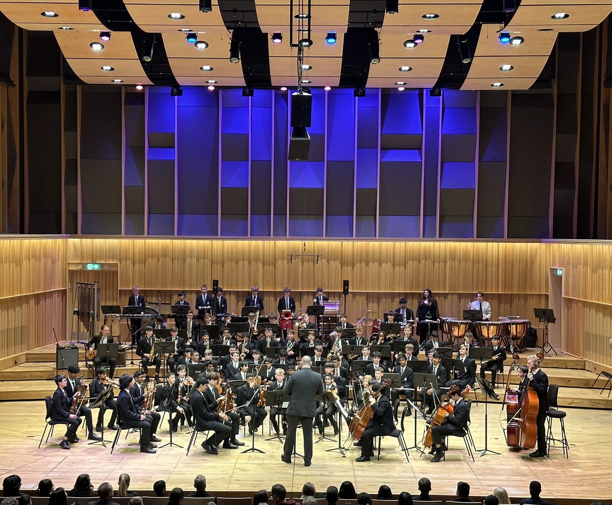 I'm extremely proud of Vesey's Orchestra for their performance tonight at @BirmCons With 81 on stage, they played exceptionally well. So proud! Mr B @BVGS1527 @SFE_MS thanks for the invite @MrsCBux