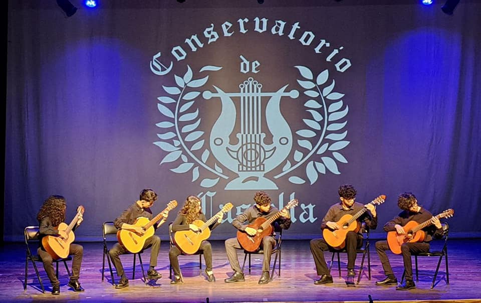 El Castella no se vende. El Castella se defiende.