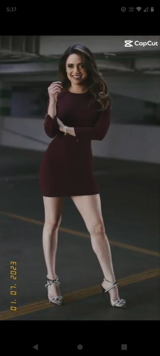 ¡ y llegó el sabadito 😎 y para endulzar esta bella tardé les dejo una linda muñequita la sensualisima <a href="/TaniaGomezMx/">Tania  Gomez</a> wooooooow que buenota salió tania en estás selfies y más en minifalda sin duda lo más rico y también es #elbizcochodelfindesemana #prettylegs 🤤🤤🤤 #FelizSabado !