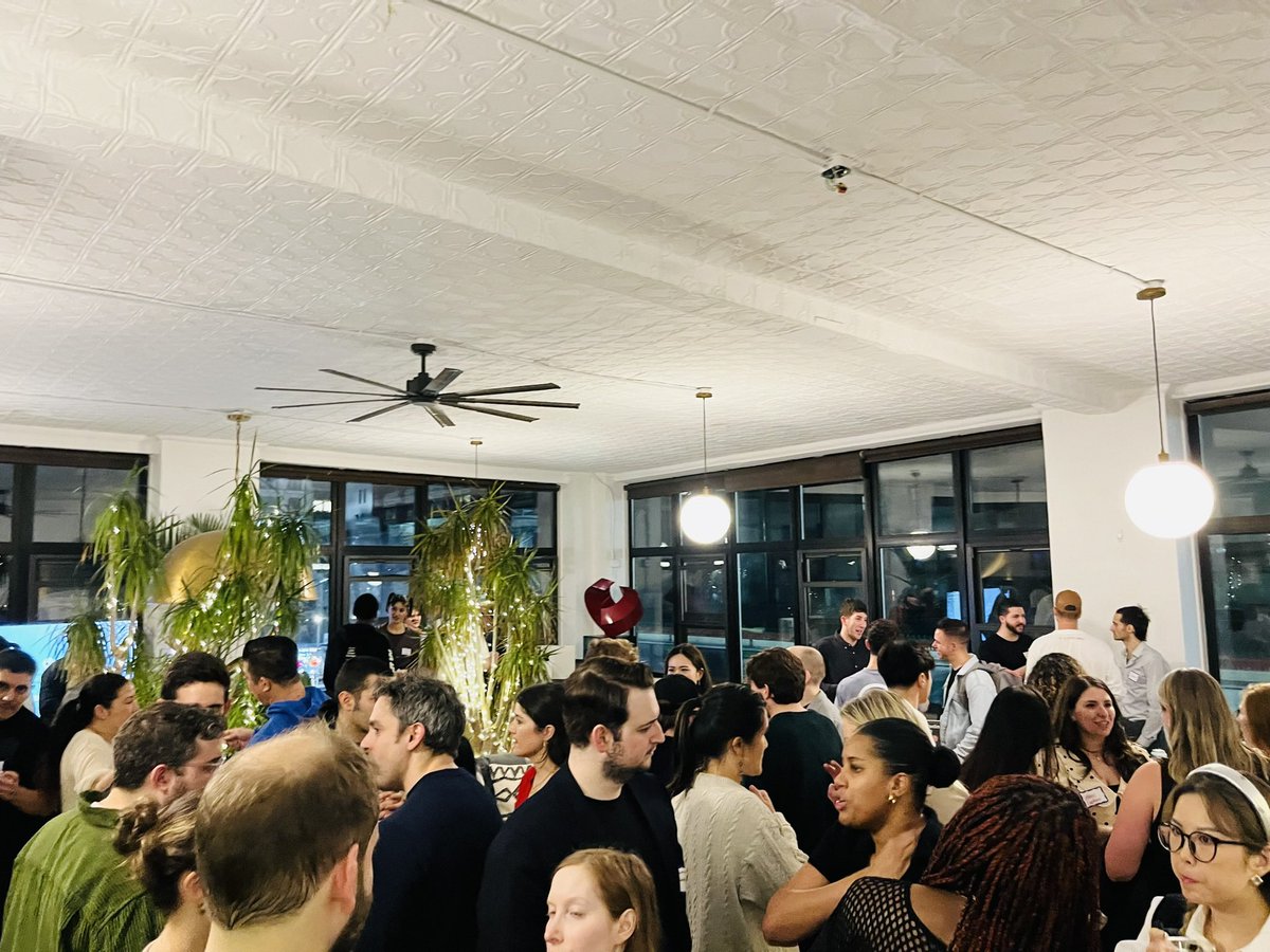 Brett Dashevsky tweet media