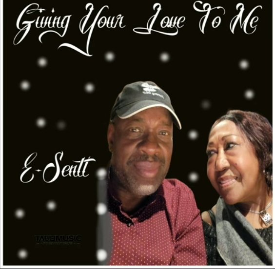 #NowOnAir #EveningOyoyo with 
#ExpensiveShow
 
▶️#NowPlaying : Giving You Love To Me
@MinisteTommycct
 
#DJInTheMix  @SunnysmartDj

#EveningOyoyo

#ListenToMusicliveonstreaming