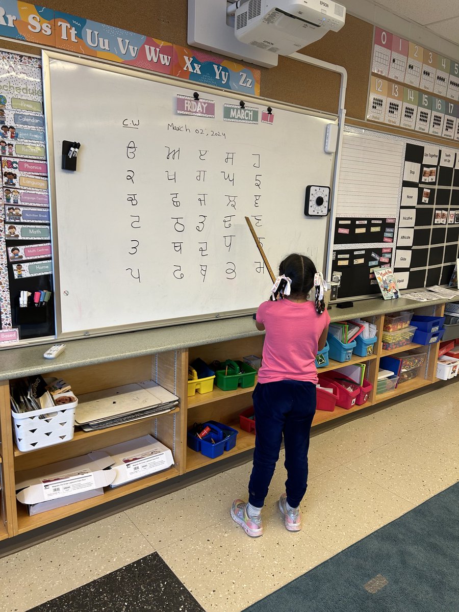 ⁦<a href="/GEDSB/">Grand Erie District School Board</a>⁩ families do you want your child to learn Punjabi, Urdu, Mandarin, Arabic, Hindi, Gujrati, Polish? If yes, contact ⁦<a href="/GELAgranderie/">GELA Grand Erie</a>⁩, we offers free language classes on Saturdays. #LearningonSaturdays