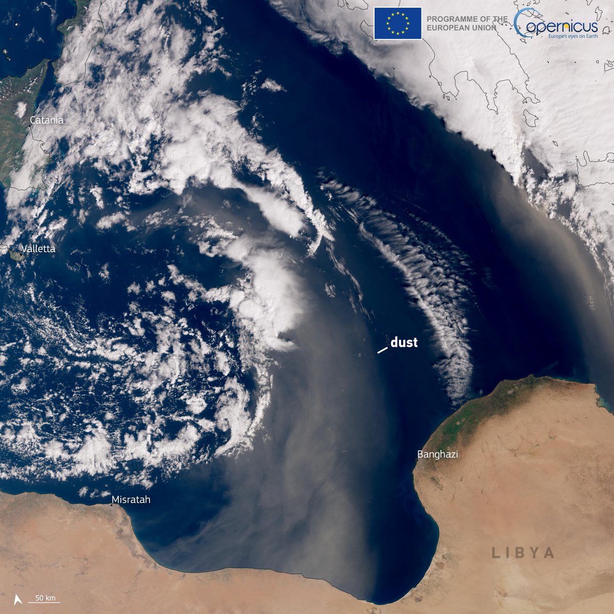 🟠📸صورة فضائية تم إلتقاطها في 1 مارس من طرف القمر الصناعي 🇪🇺  (Sentinel3)🛰️ لعاصفة ترابية صحراوية🏜️🌪️🌫️ تعبر حوض البحر الأبيض المتوسط🌊.

📝هذه العواصف🌀 مهمة جداً لتغذية  الغابات 🌳🍃🌲وكذلك مخلوقات أخرى✨ في المحيطات والبحار🦐🦪.