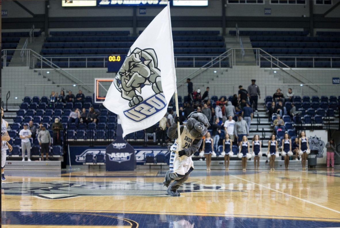 Blessed to receive an offer from Southwestern Oklahoma State University  <a href="/BrettWeiberg/">Brett Weiberg</a> 
<a href="/SWOSUHoops/">SWOSU HOOPS</a>