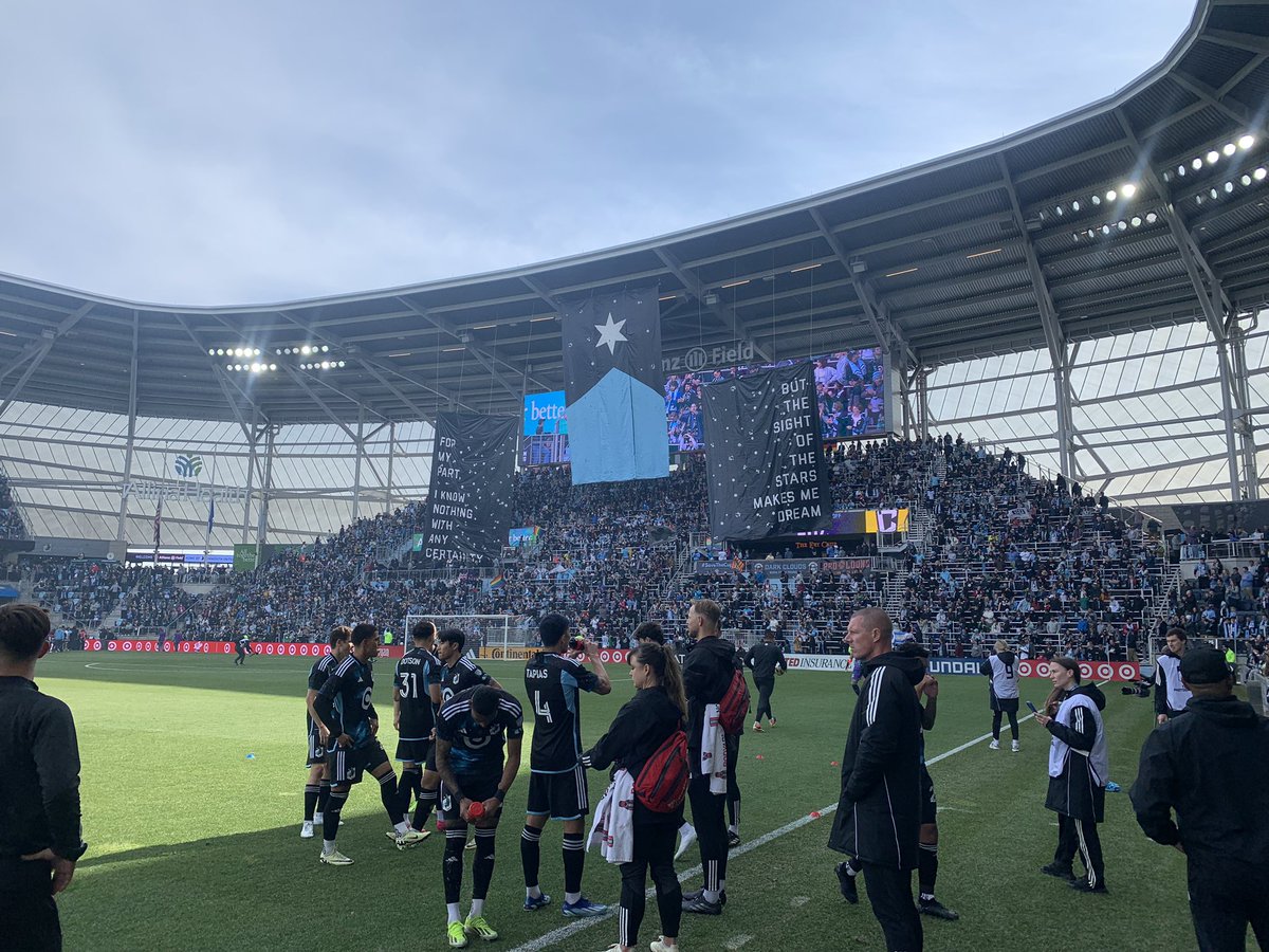 East Coast Dark Clouds tweet media