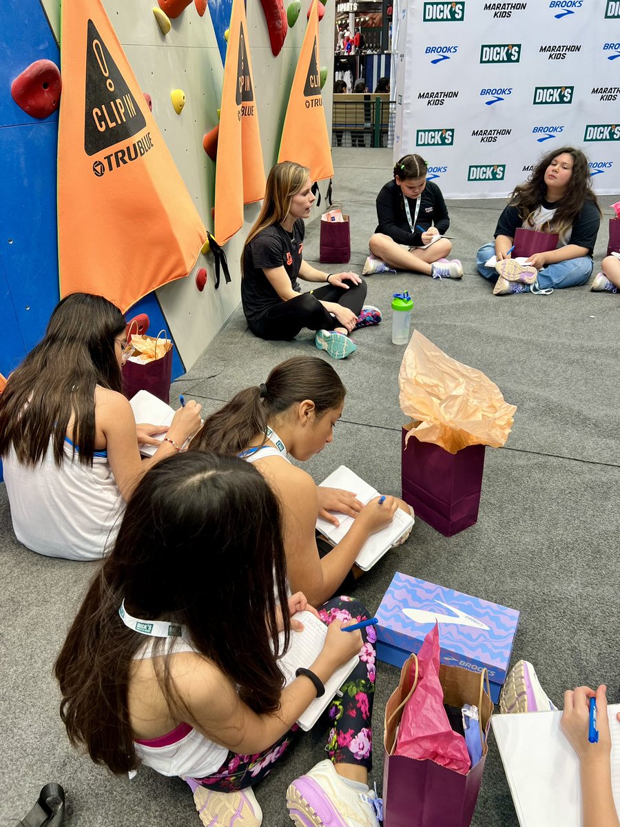 Coach Jackson (@jackson_cpe) on Twitter photo Big thanks to <a href="/MarathonKids/">Marathon Kids</a> <a href="/brooksrunning/">Brooks Running 💙</a> & <a href="/DICKS/">DICK'S Sporting Goods</a> for hosting our girls run club! #empowerher Big thanks to <a href="/MarathonKids/">Marathon Kids</a> <a href="/brooksrunning/">Brooks Running 💙</a> & <a href="/DICKS/">DICK'S Sporting Goods</a> for hosting our girls run club! #empowerher