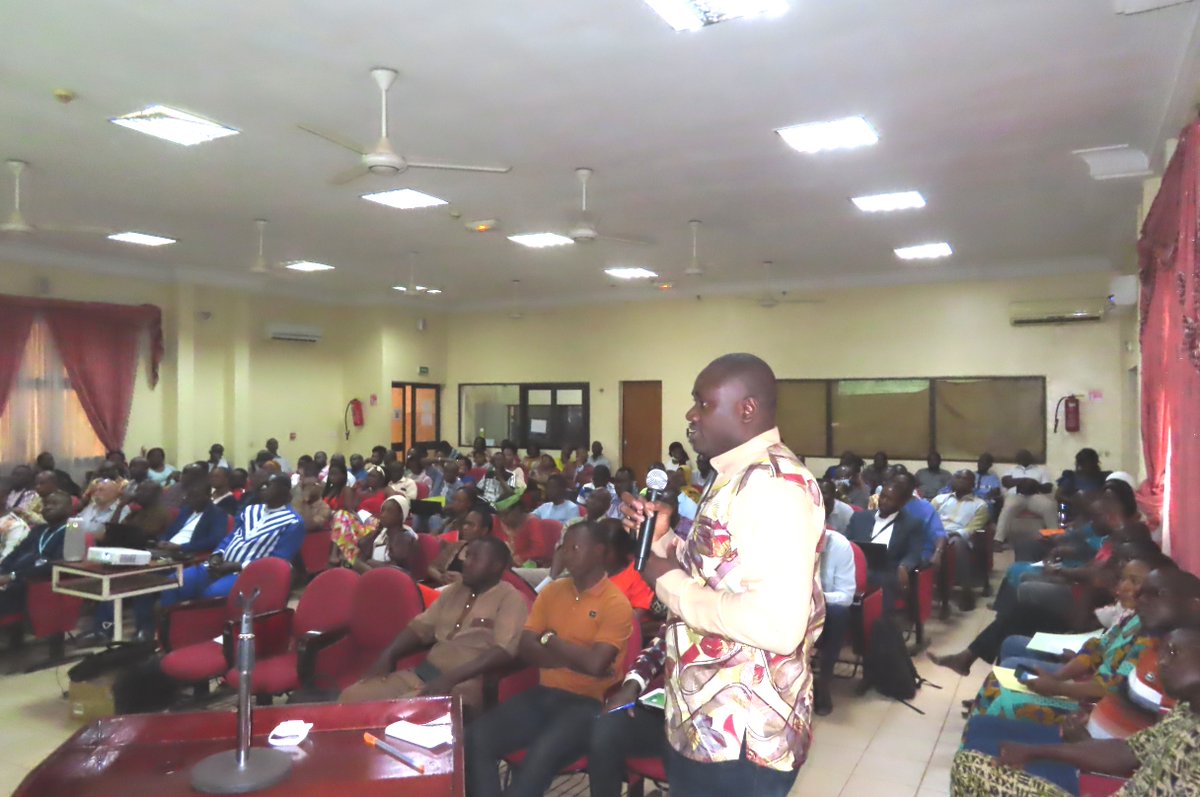 Comme annoncé, le Centre MURAZ a tenu sa 1ere rentrée scientifique de l’année 2024, ce mercredi 28 février 2024 sous la présidence de son Directeur Technique le Pr Abdoul-Salam OUEDRAOGO.
centre-muraz.bf/rentree-scient…