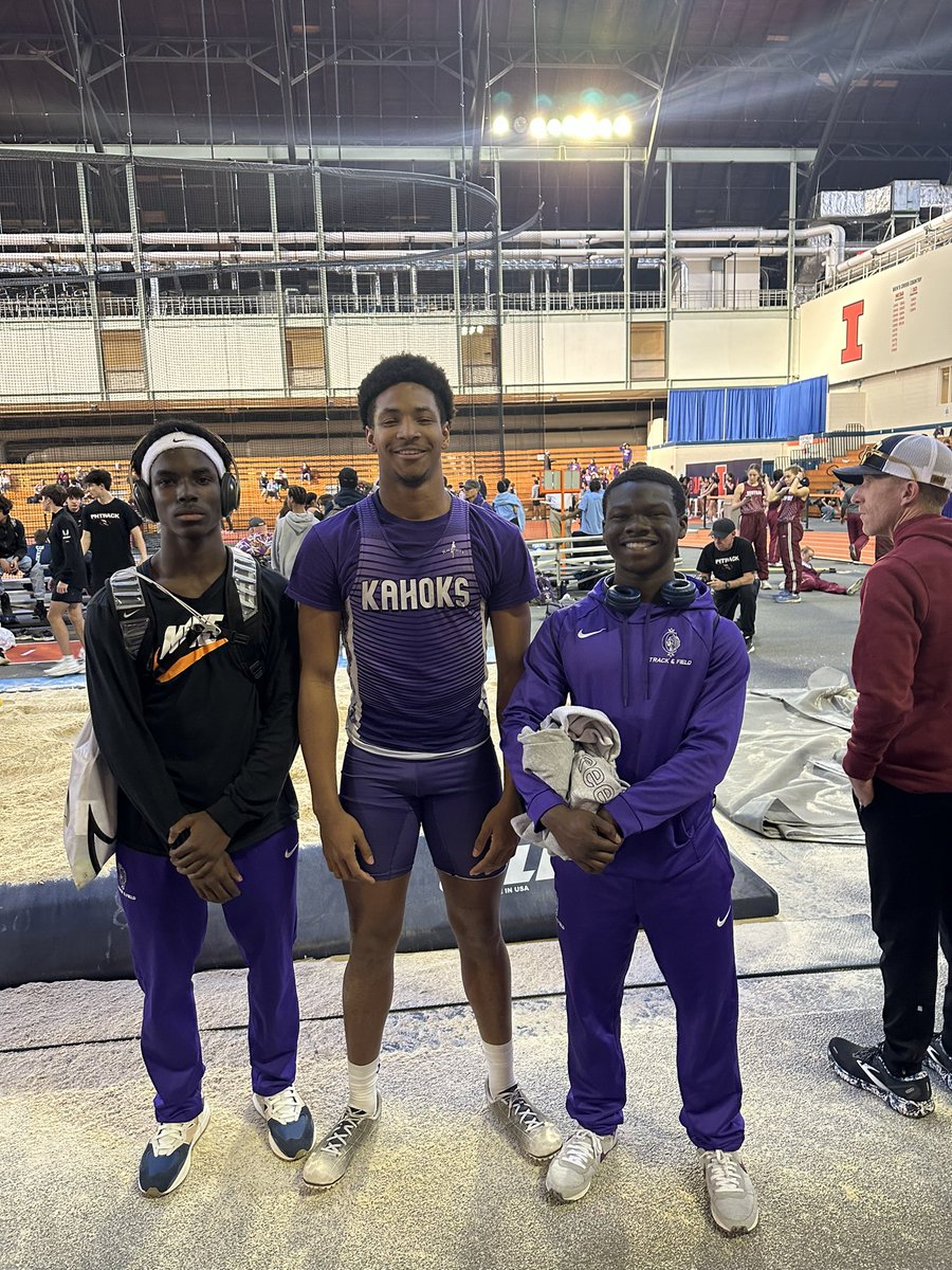 Great Day for the jumps crew! All 3 set PRs in the Long Jump! <a href="/khaliljtw06/">khaliljtw06</a> hit state qualifying mark, <a href="/loyalzpatterson/">Loyal Patterson</a> went over 20 feet for the first time, and Jed showed a lot of promise in his first meet. <a href="/KahoksTrack/">Kahoks Track & Field</a>