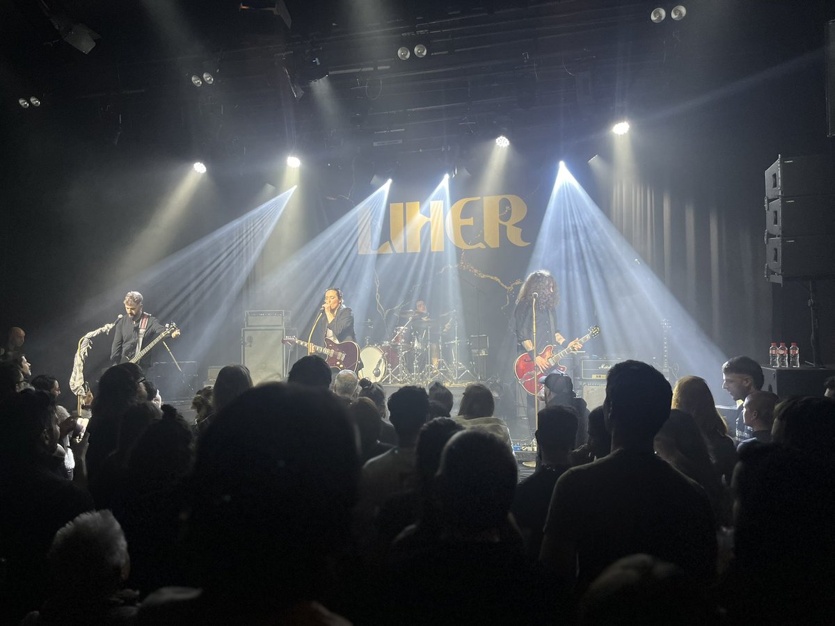 .@liherband baino lakarrago, esana dago?

Metafora berriak.