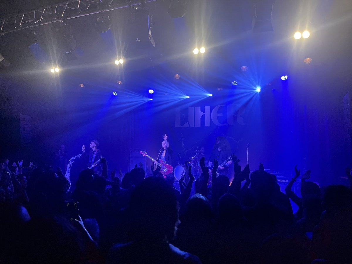 Euliak Liherkadaka akatu.

Metafora berriak.