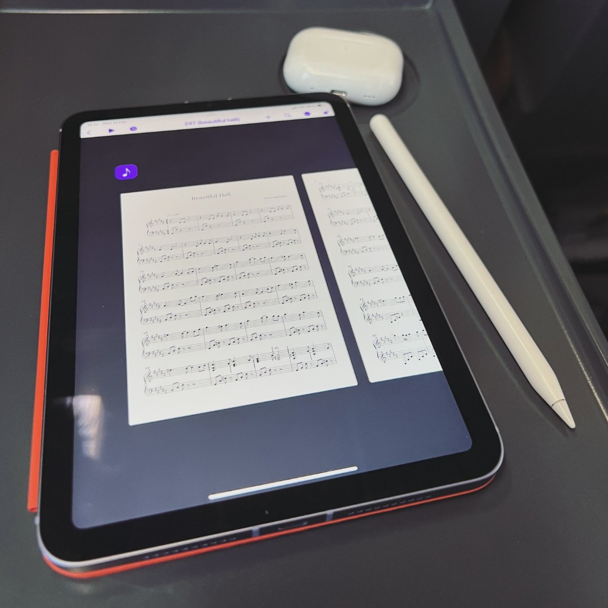 AvidSibelius's tweet image. 😍 Working on music while traveling
📷 instagr.am/victorgashniko
▶️ avid.com/sibelius

#travel #freeapp #musicnotation #avidsibelius #sheetmusic #composer #sibelius #avid