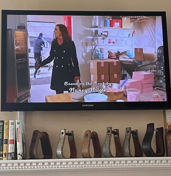 THE SECRET INGREDIENT airs again on March 8th! 
Grab the book and get the WHOLE story!
buff.ly/3TlkoO9 

#booktomovie #cleanromance #sweet #smalltown #secondchance #read #bookclub #hallmark #foodnetwork #kindle