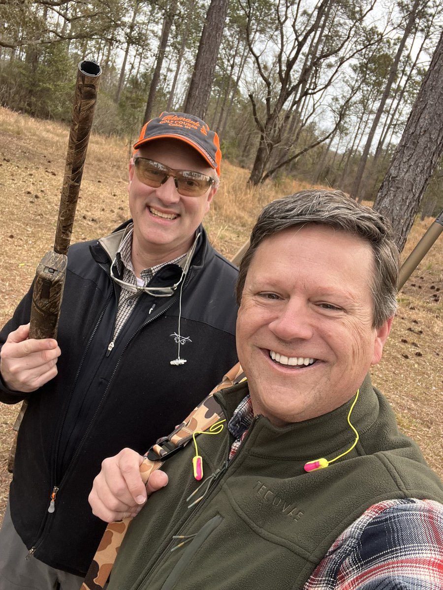 Russconnell's tweet photo. Excellent day with great folks supporting an awesome school! #baysideacademy #pheasantshoot https://t.co/c6JzvZIOCi