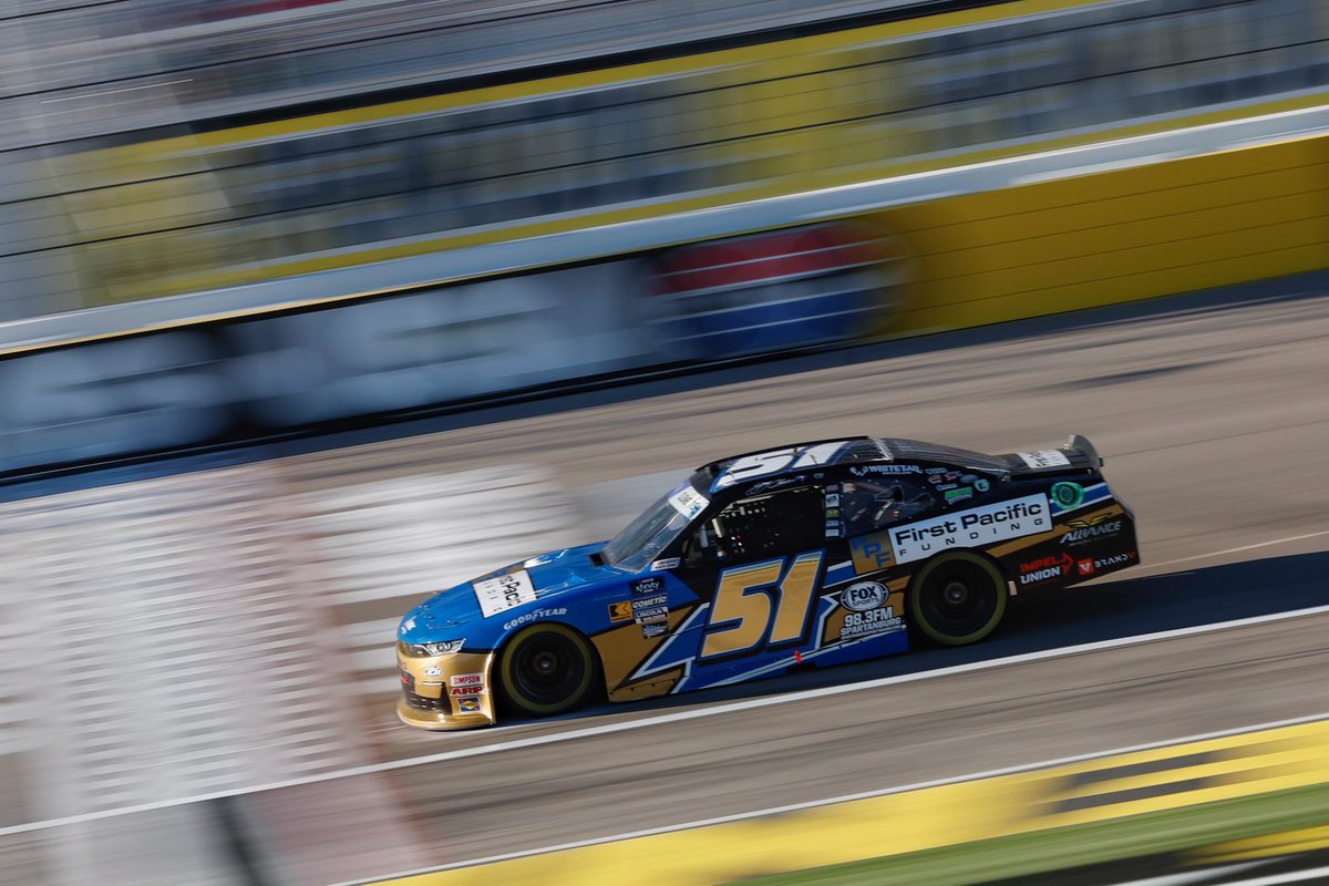 JCR_Clements51's tweet image. Here we go from @LVMotorSpeedway  🟢🟢🟢

@JClements51 looking take the 🏁 1st in the @FPFRacing  @Spartanburg1400 @AllianceDriveA1 @ImpelUnion @TeamChevy 

Starts P17
Pit Stall 27
Stages 45 / 90 / 200

@XfinityRacing  @NASCAR_Xfinity @NASCARONFOX