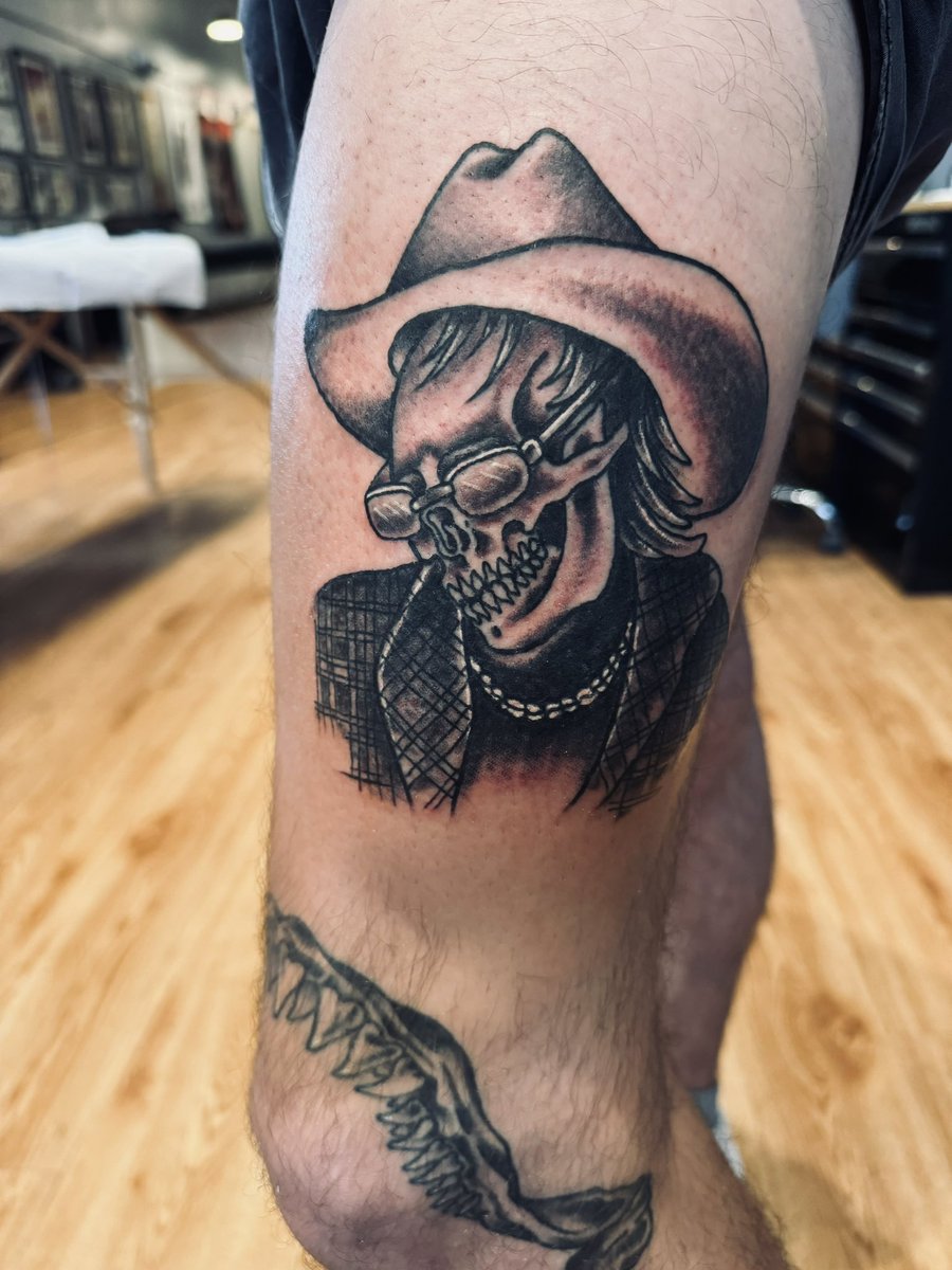 graveyard tweet media