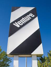 LifeIntheRegion's tweet photo. It's such a beautiful day in DA Region. I'd love to be able to drive over to Ridge Rd, and go to these beloved stores. Sadly, it is not to be 😢 #Zayre #Venture #ServiceMerchandise https://t.co/NHV1QNK7Jm