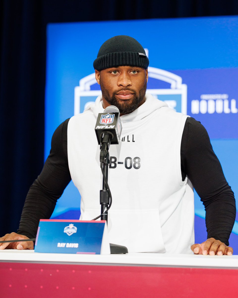 Re'Mahn Davis (@ray_davis07) on Twitter photo Living a dream that a few years ago seemed impossible ๐คฒ๐พ๐ซ Thank you <a href="/UKFootball/">Kentucky Football</a> Living a dream that a few years ago seemed impossible ๐คฒ๐พ๐ซ Thank you <a href="/UKFootball/">Kentucky Football</a>