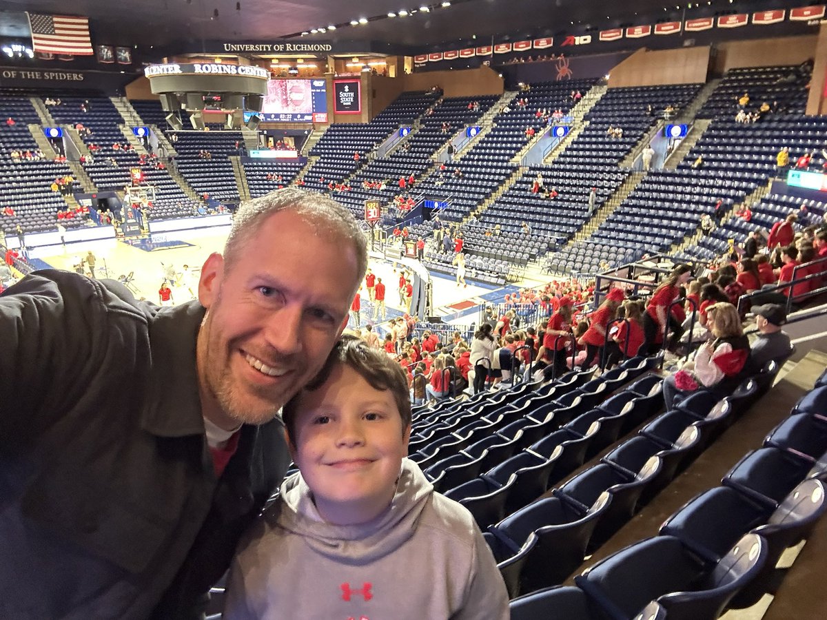 NaylorMR's tweet photo. Spider π·οΈ Sports Day! Four sports in one afternoon β not going to jinx it, but so far weβre 3/3β¦ #UofR #GoSpidersGo https://t.co/G2QfO8WHHd