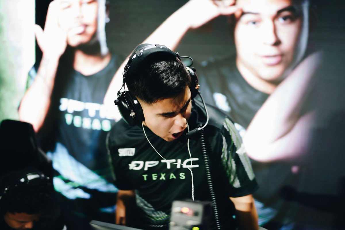 RonnieInteL's tweet photo. Shotzzy drops 43 kills on RIo Hp https://t.co/PH0bcdLOTb