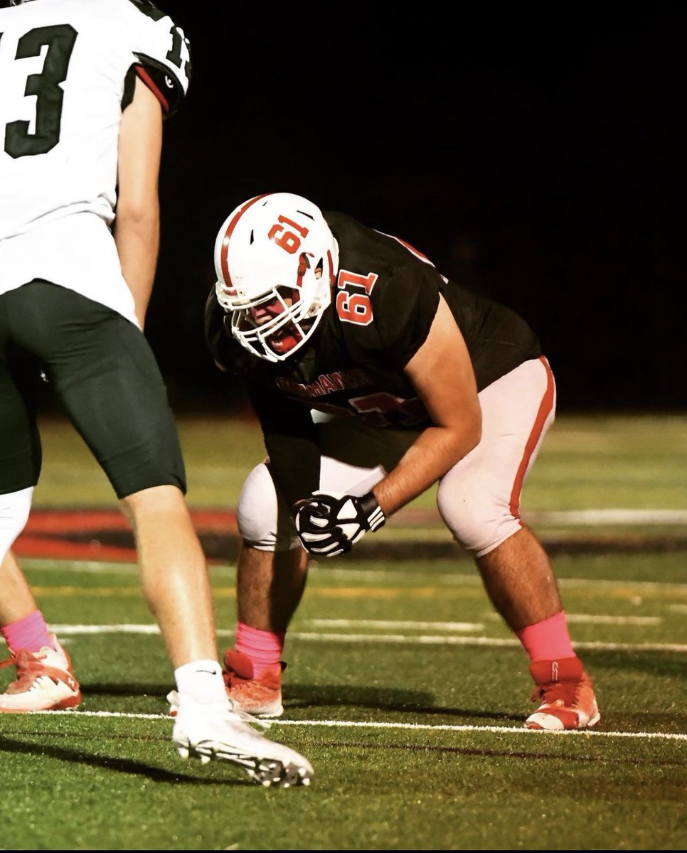 Barnstable Football will have THREE players playing in the Shriners Football Classic this year! 

What an amazing honor for these young men. 

Congratulations to <a href="/ericlovell31/">Eric Lovell</a> <a href="/MauricioDuran61/">Mauricio Duran</a> and <a href="/tajardoFrance2/">Tajardo France</a> 

#FAMILY