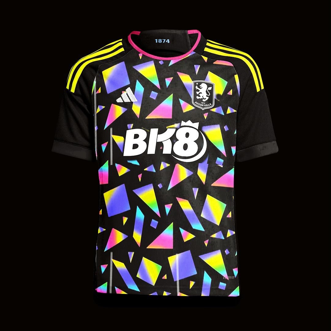 JHDesigns1985's tweet photo. Just had to bring the shattered glass template goalkeeper kit style back for this. What a classic! I know this isn’t going to be everyone cuppa tea but I would love to see this make a come back in the champions league next season 😜

#astonvilla #avfc #adidas #Design #football https://t.co/HgjUBSUUsn