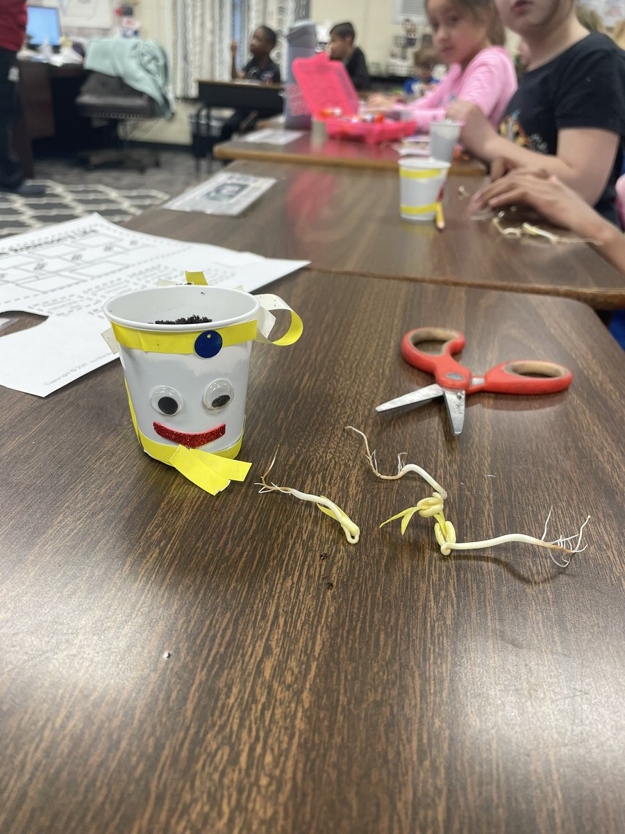 GettingSTEMDunn's tweet image. GA STEM Day at McGarity:The Science of Toys!