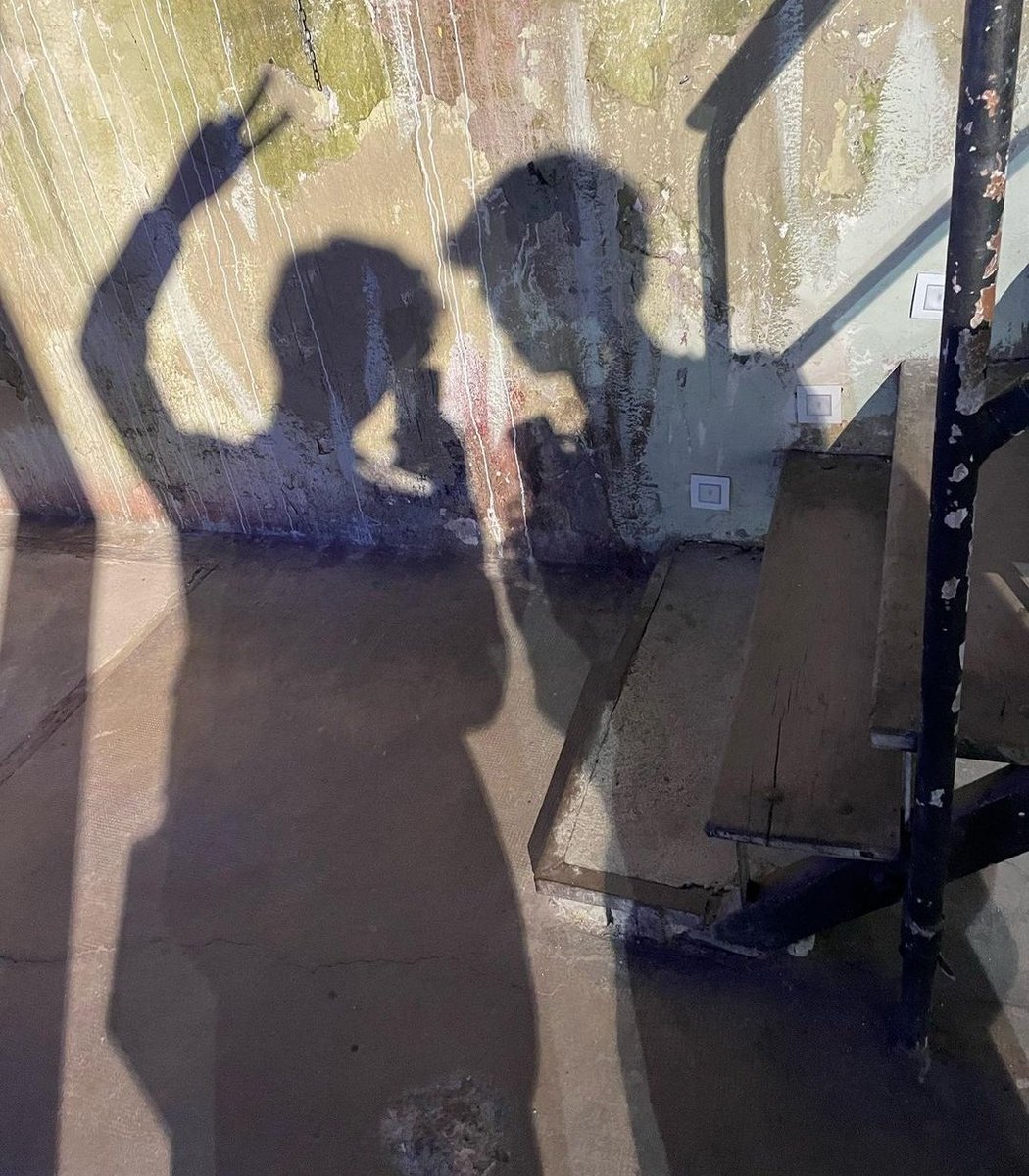 guitaremoz's tweet image. ⠀⠀⠀⠀🏛️. open.spotify.com/track/0BxE4Fqs…