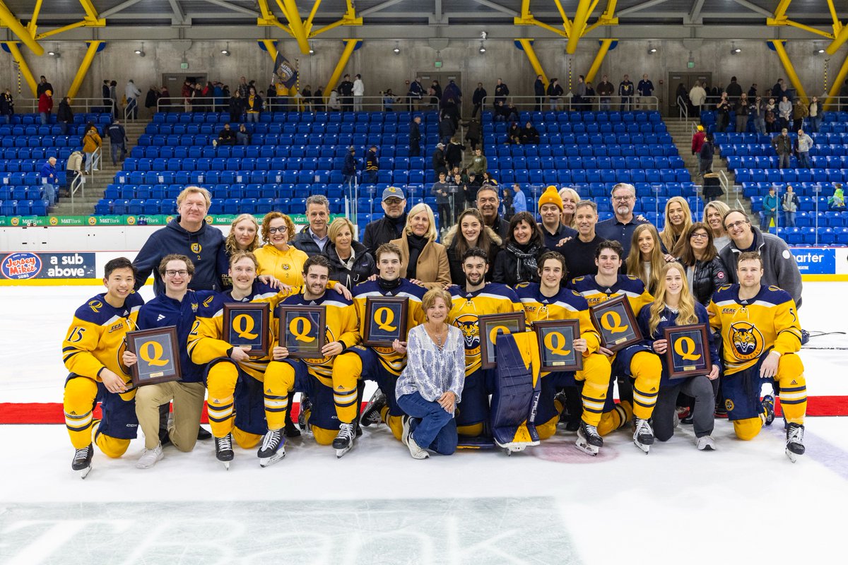 Tonight was for them 🫶

#BobcatNation x #NCAAHockey