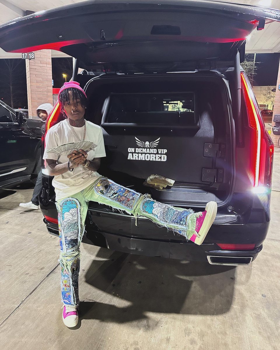 Yn_problem's tweet image. Dam who fwm