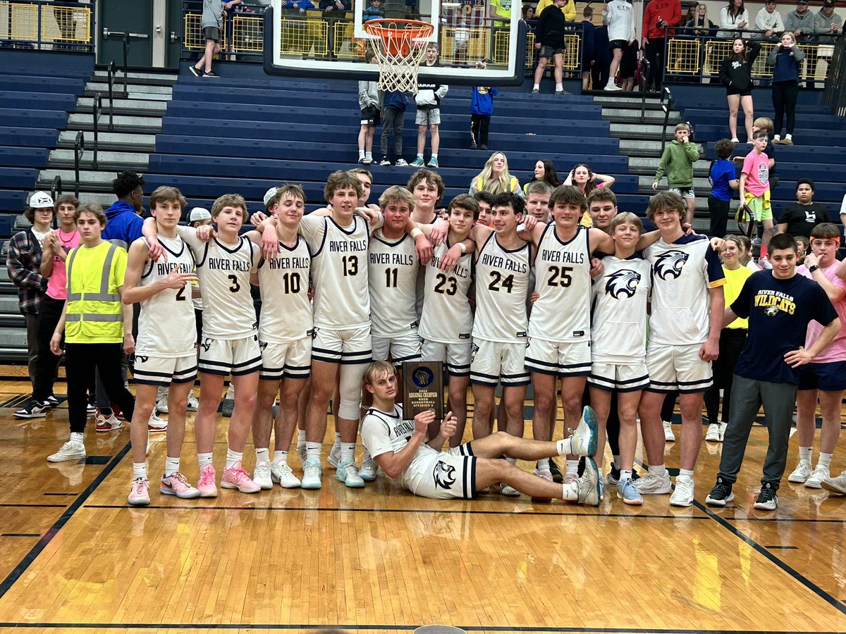 3/2 vs New Richmond (Reg. Final)

V: RF 77-50