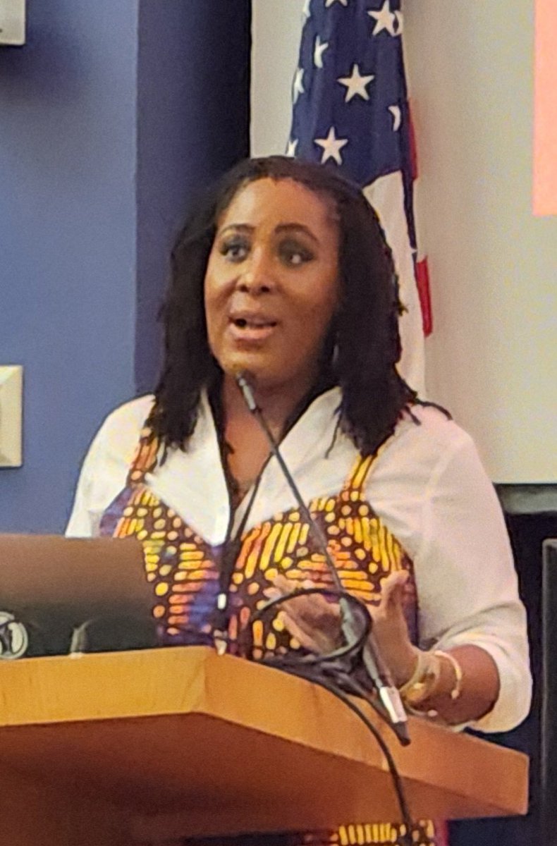 <a href="/GURoundTable/">GURT2024</a> Wonderful, thought provoking plenary by Uju Anya tonight! 🔥🔥