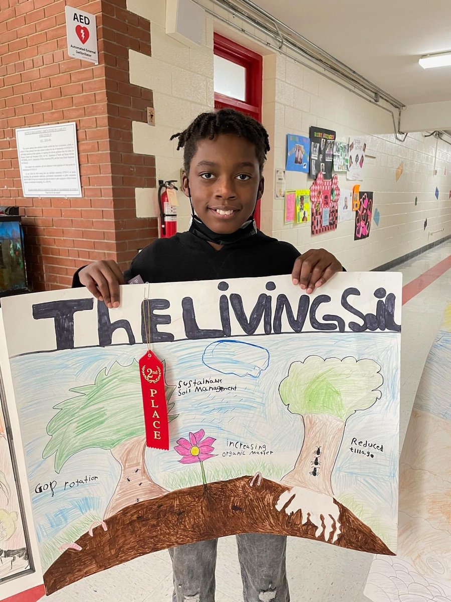 EMRollinsSTEAM1's tweet photo. Poster Contest Winners Announcement

Kudos to the winners of the Vance Soil &amp; Water Conservation District's annual poster contest! These posters boosted awareness on conservation among Vance County students, earning them cash prizes. Great work! https://t.co/MfuPiiqLg5