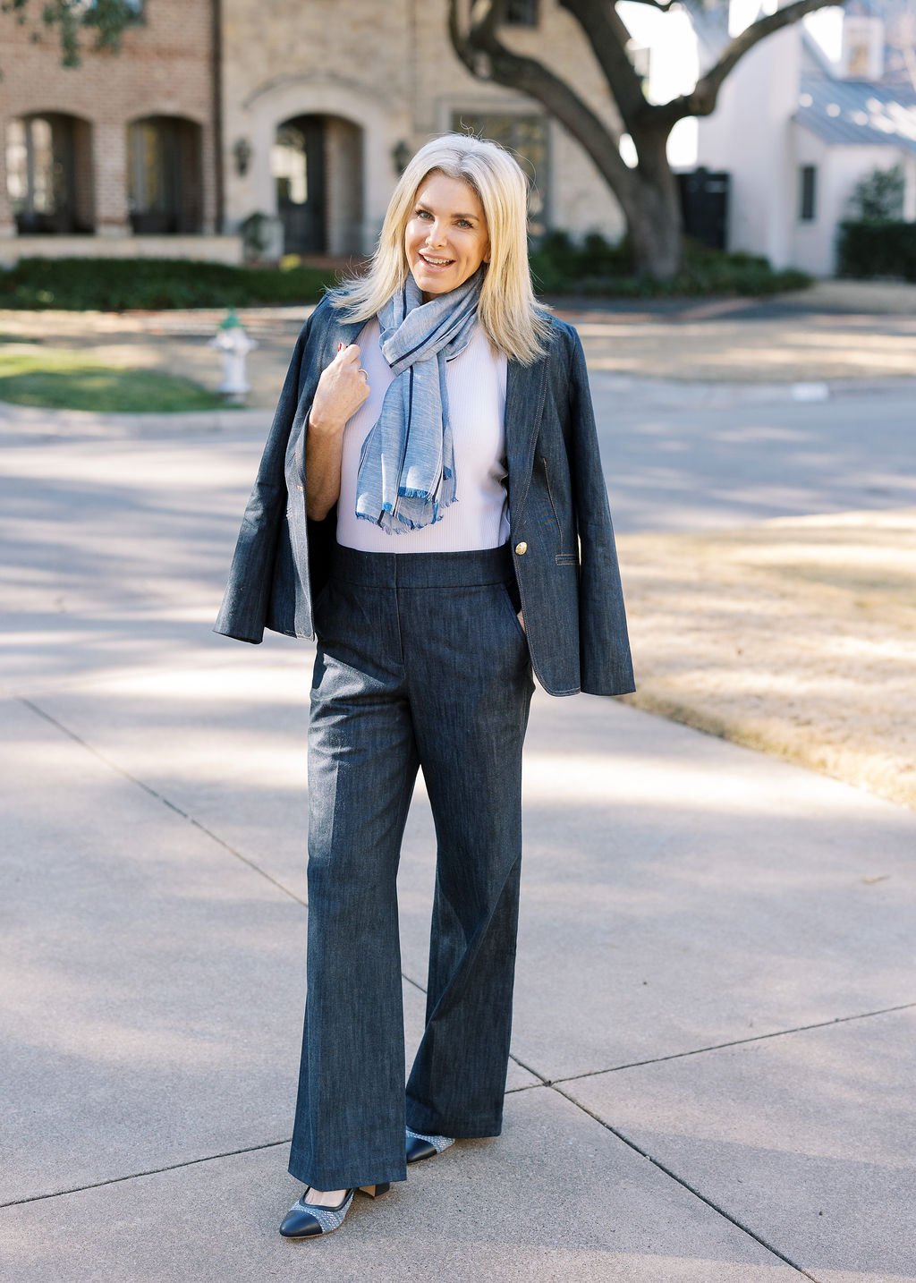 Tanya Foster on X: Learn about how to give back during the ninth annual  Talbots X Dress for Success campaign. Who doesn't love shopping for a  cause?  #TalbotsxDFS #mytalbots #modernclassicstyle   /