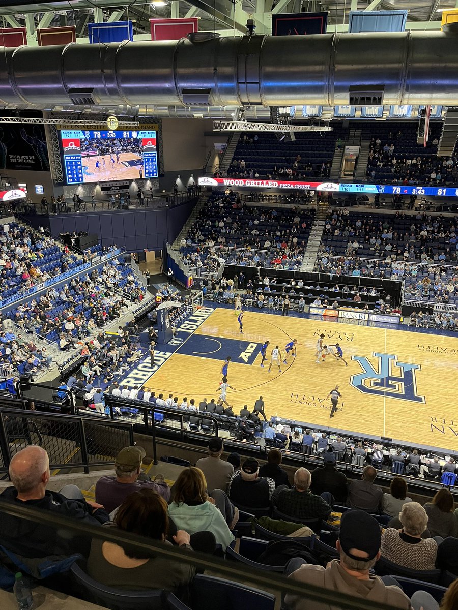 Thank you @MarcParlange <a href="/AlumniURI/">URI Alumni</a> for the invite. We had a great time at the <a href="/RhodyMBB/">Rhody MBB</a> ! Exciting game!! Tough loss. <a href="/universityofri/">URI</a> You’ll get ‘em next time. 🏀#GoRhody #WeAreURI #basketball