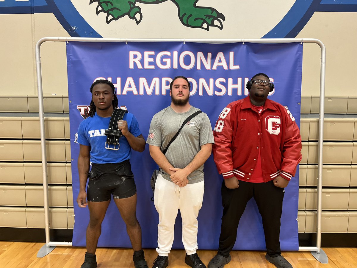 Congrats to these <a href="/Crosby_CougarFB/">CrosbyCougarsFB</a> players that competed today in Dickinson at Regional Powerlifting. All 3 had PR’s and <a href="/LeviFontenot14/">Levi Ray Fontenot 💣💥</a> qualified for the State Meet in Abilene‼️#OnTheHunt🔺