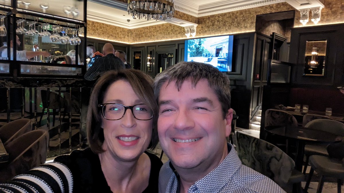nawPod's tweet photo. Well, what a day today has been! Lovely day out in Edinburgh with my sister for her pre birthday celebration, then date night with my favourite 🥰 Then came home, only to find out my neighbour, who works for Motherwell FC, has had a great day too! What's the chances?! 🤪 https://t.co/J3NfUGZlsd